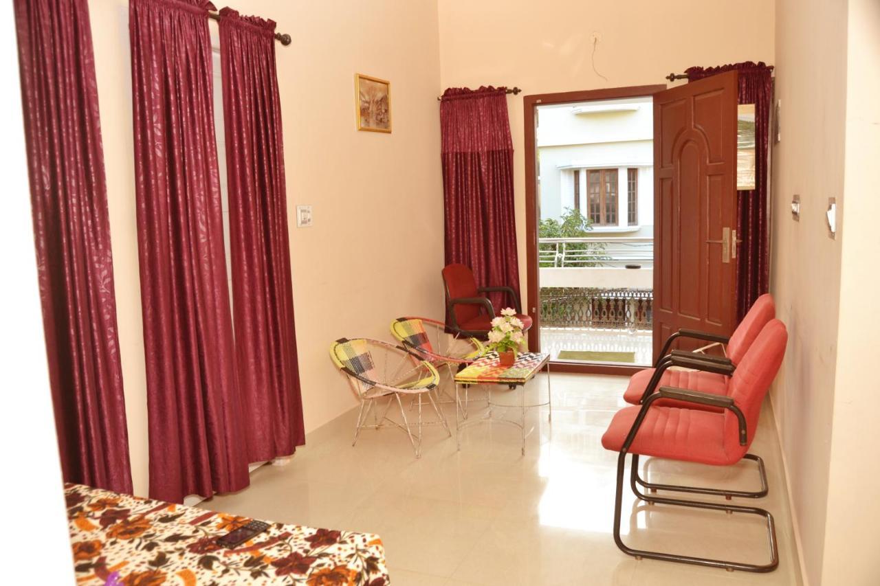 Sheeba'S Homestay Коччи Экстерьер фото